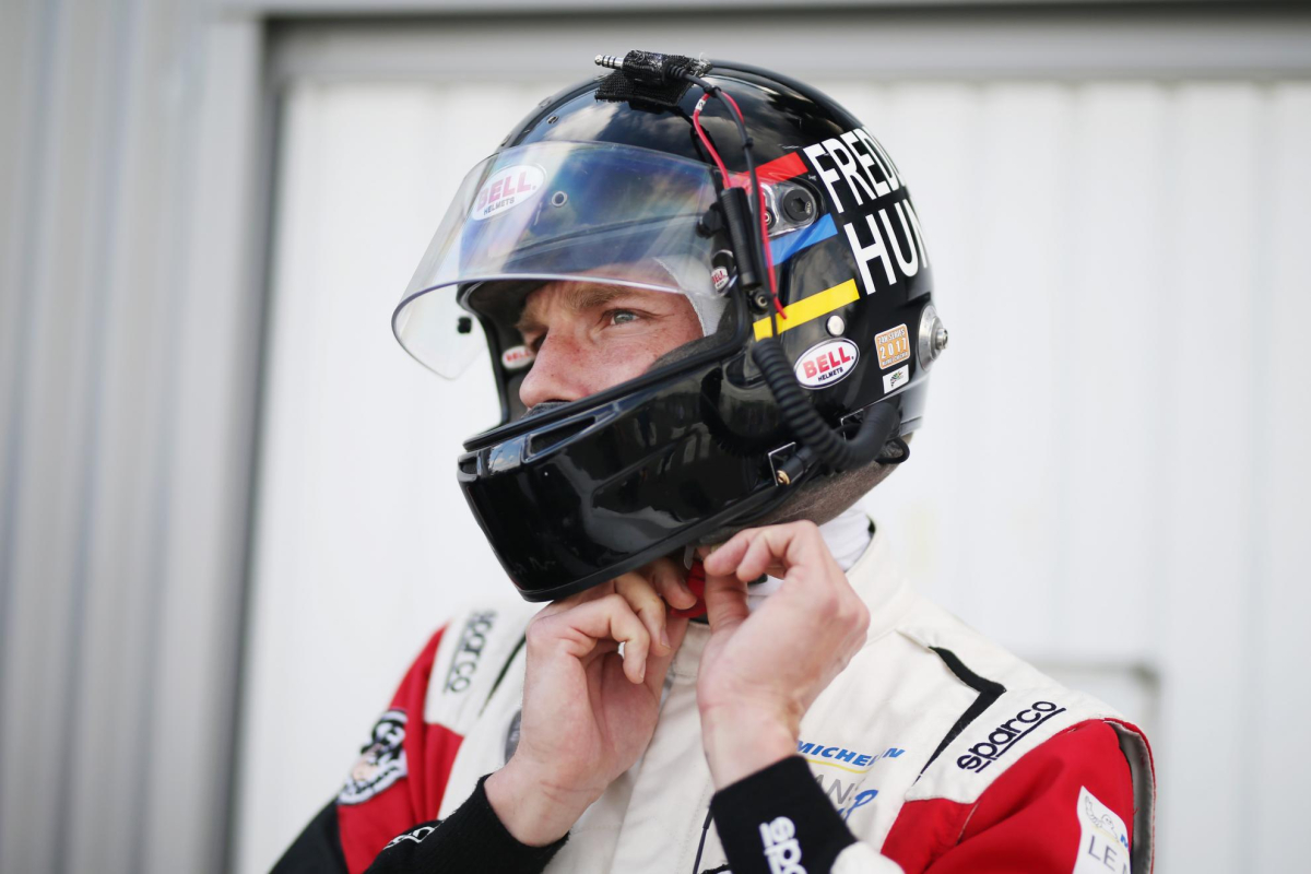 Hunt Takes Debut MLMC Pole for Reiter Engineering