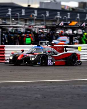 They struck when it mattered most. 👊 @rinaldiracing is BACK in the title fight! The No.66 crew of St