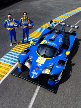 Tribute livery? We’re all for it. 🔵⚪ At #RoadToLeMans, @forestier_racing_by_vps honoured French driv
