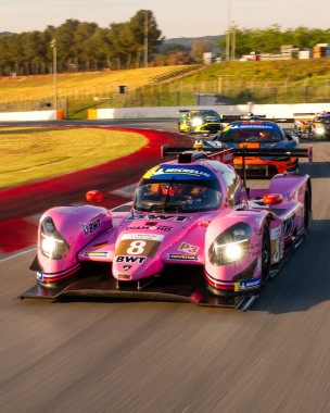 These beauties 🥰 LMP3 and GT3 race cars really are the perfect combo - speed, sound and style all in