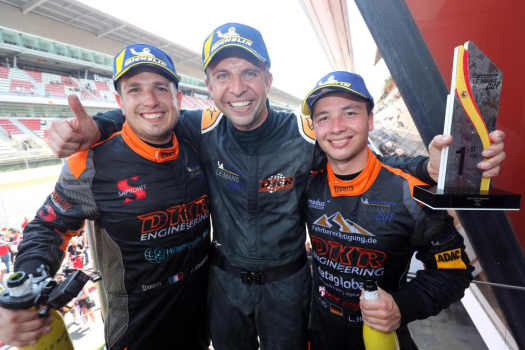 Reigning Team Champions Both Win in Barcelona