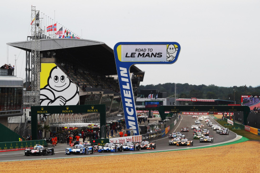50 VOITURES AU DEPART DE ROAD TO LE MANS 2022